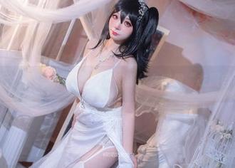 礼服资源大礼包，陌陌咕咕咕演绎什么叫做“衣服自己飞”！