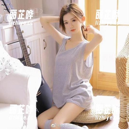 微密圈 - 套图：黎允熙baby那‘剧情’里的每一帧都在跟我说悄悄话！